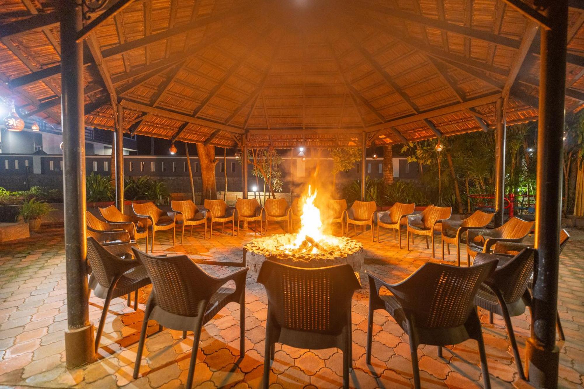 Parampara Resort & Spa, Coorg Kushālnagar Eksteriør bilde