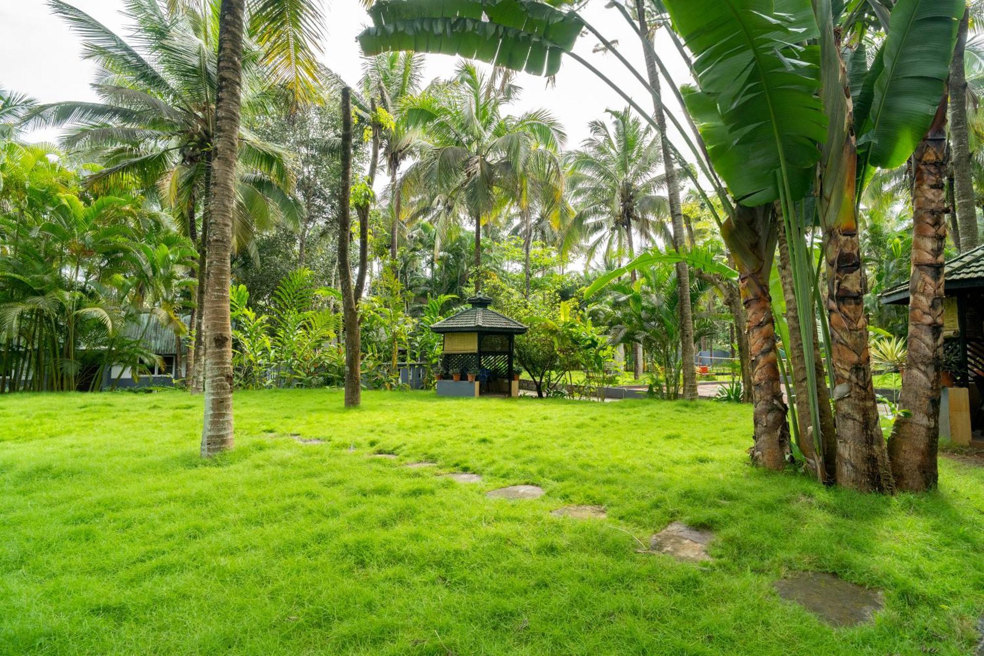Parampara Resort & Spa, Coorg Kushālnagar Eksteriør bilde